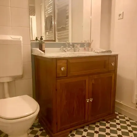 Bed & Breakfast Grand Style Haussmanien A 7 Min Du Chateau! 21m2 Versailles