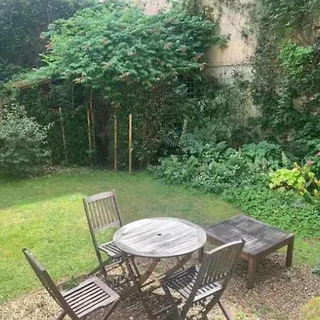 Grand Style Haussmanien A 7 Min Du Chateau! 21m2 Versalles