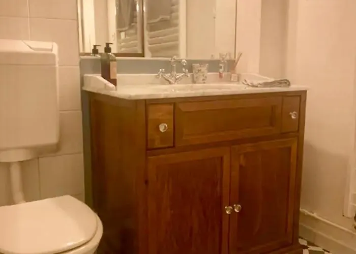 Bed and breakfast Grand Style Haussmanien A 7 Min Du Chateau! 21m2 Versalles